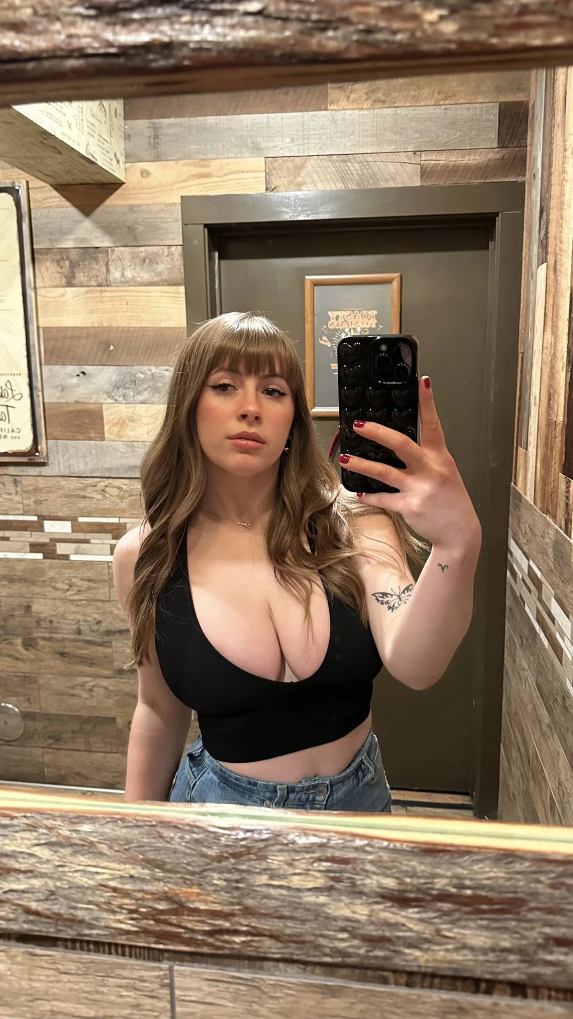 Hua Ling - Escort London