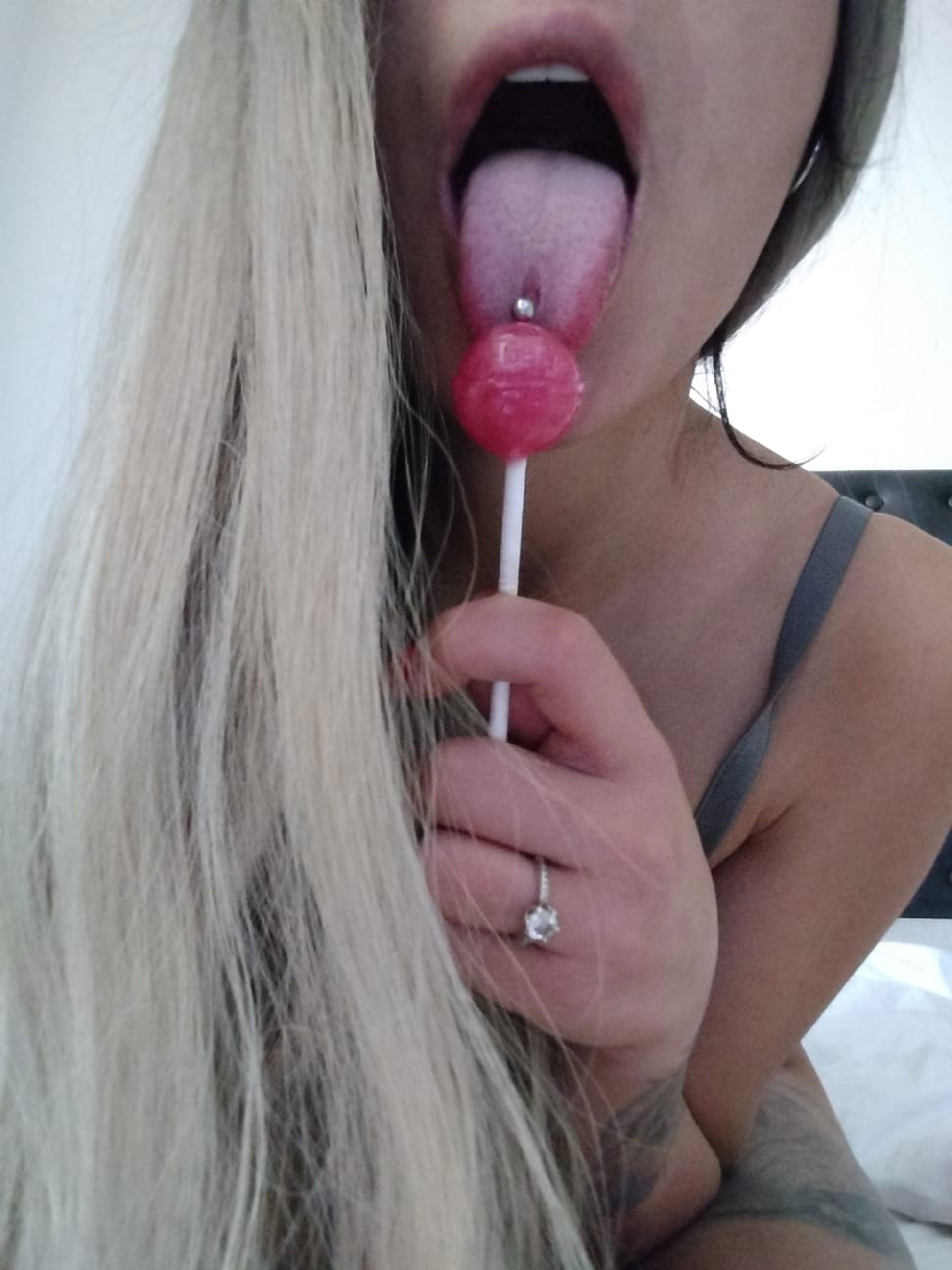 Amelia - London High Class Escort